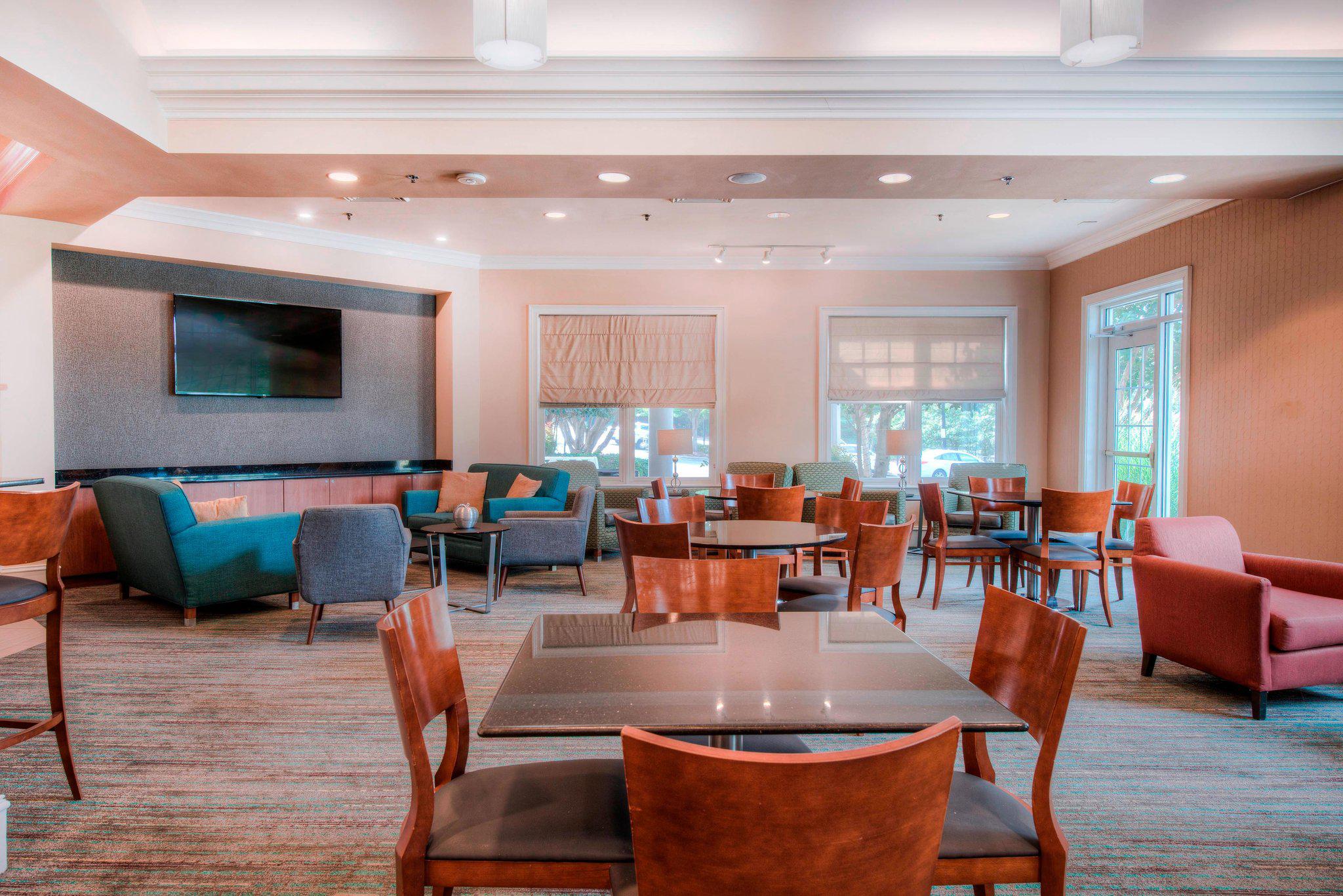 Residence Inn by Marriott Raleigh Crabtree Valley Photo