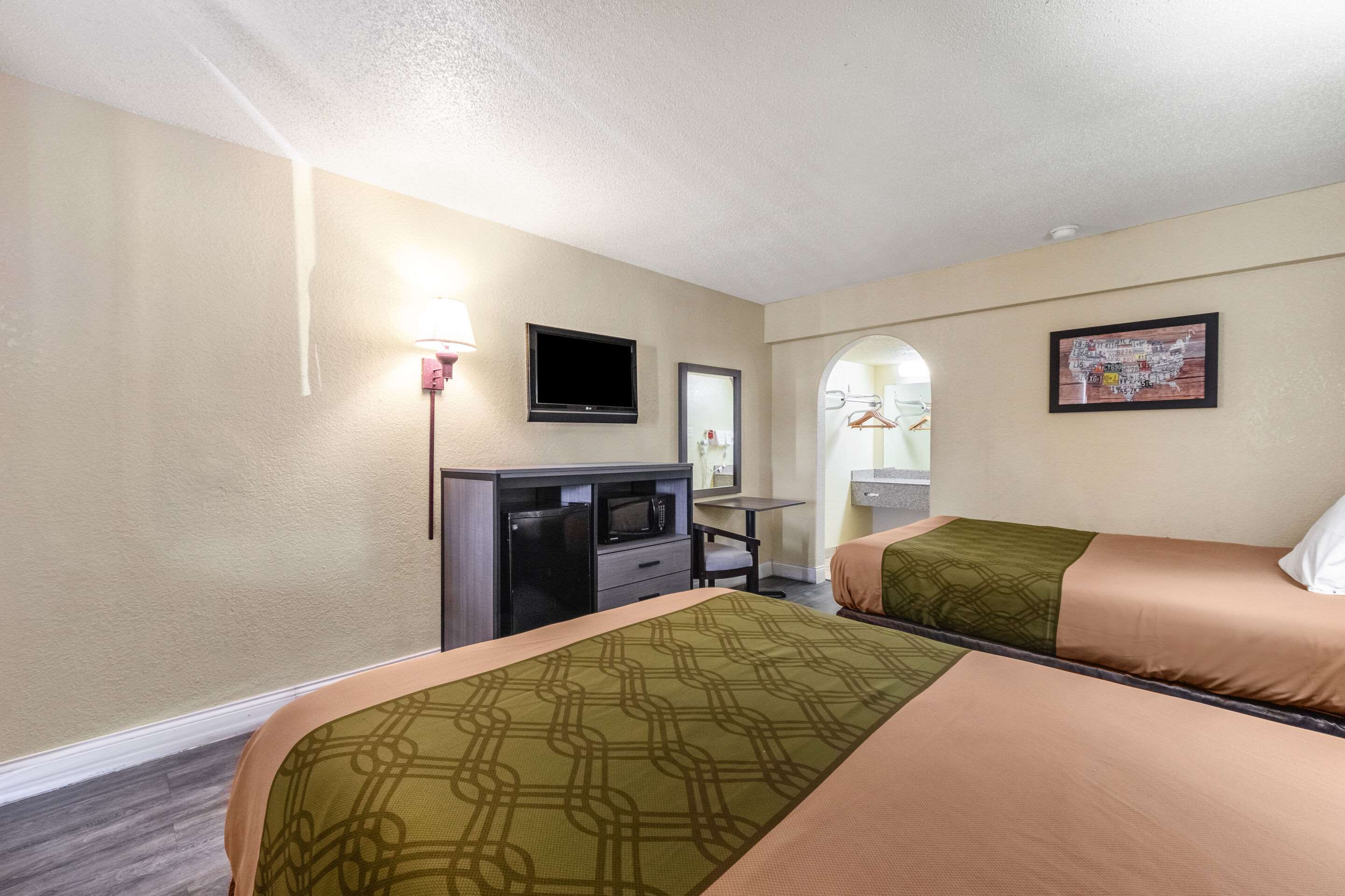 Econo Lodge San Marcos University Area Photo