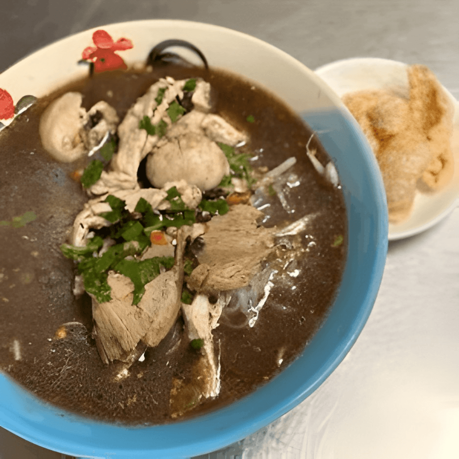 Num Tok (Boat Noodle)