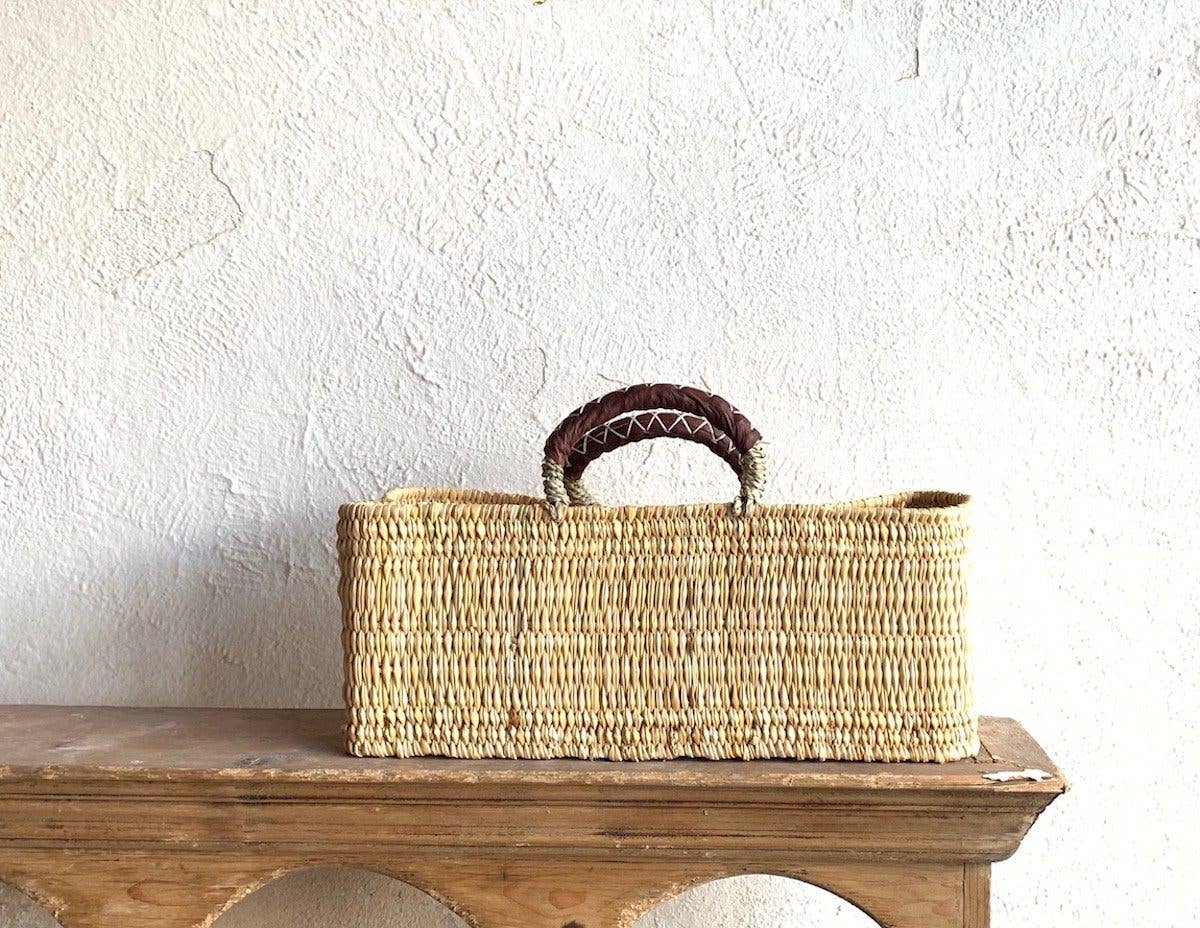 Reed Basket With Leather Handles: Medium