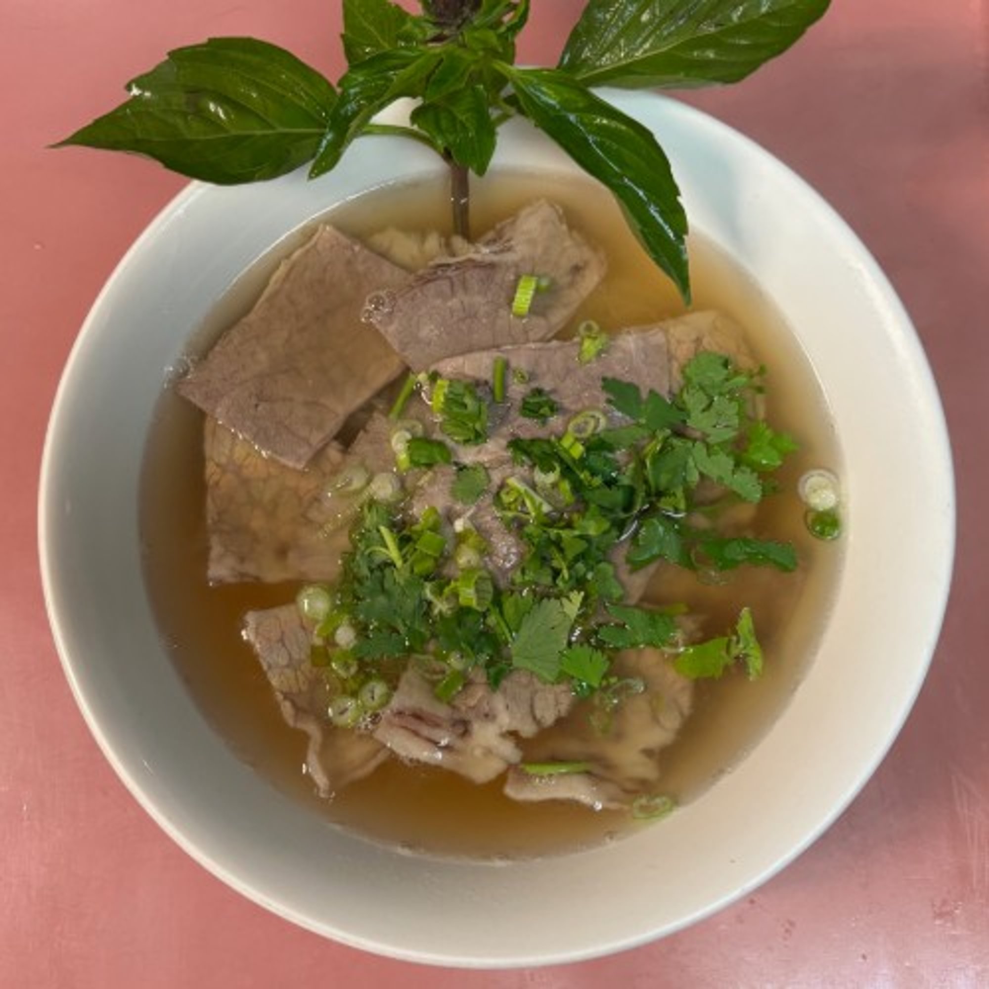 8. Pho Chin, Nam