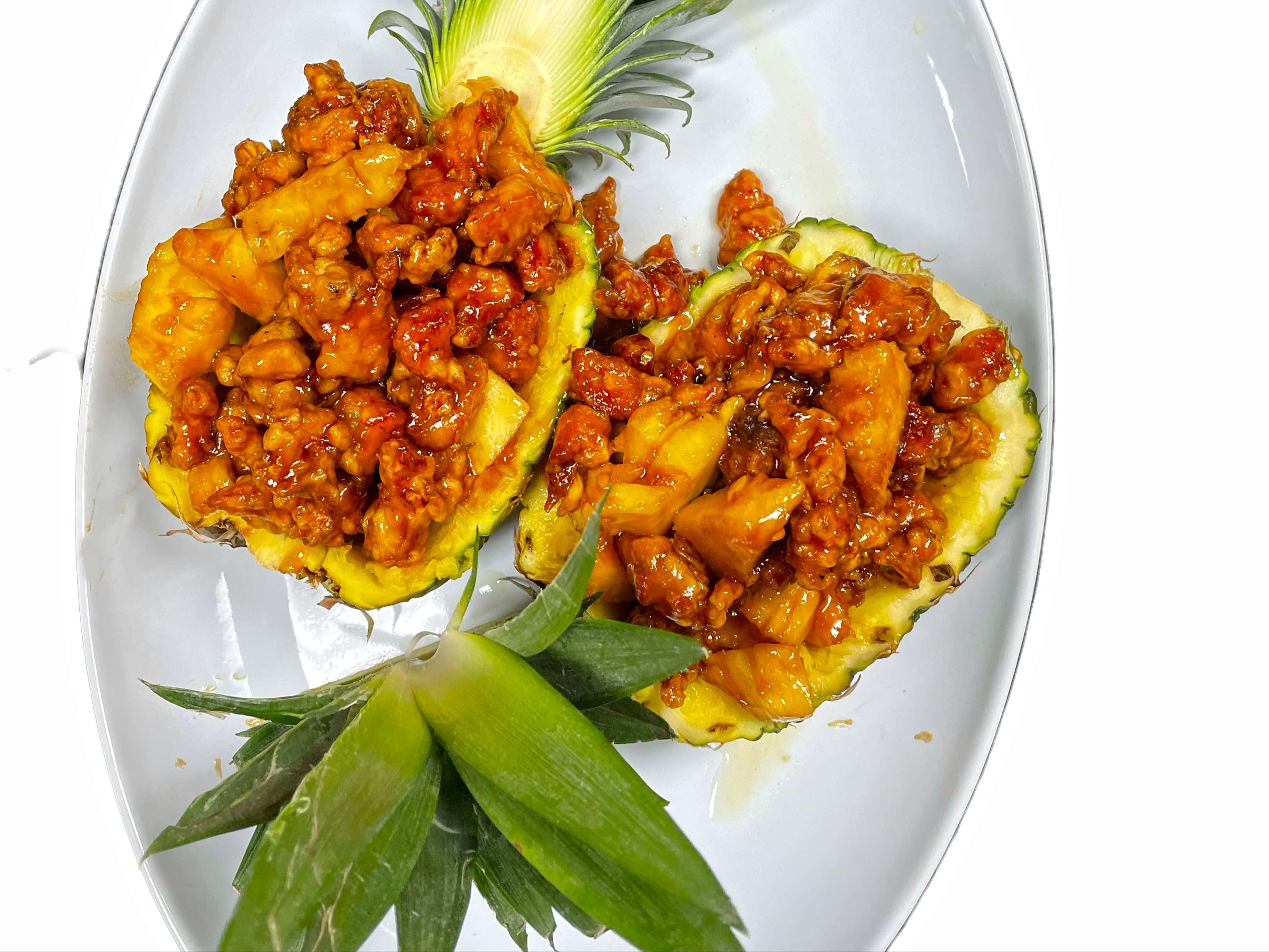 Fresh Pineapple Chicken