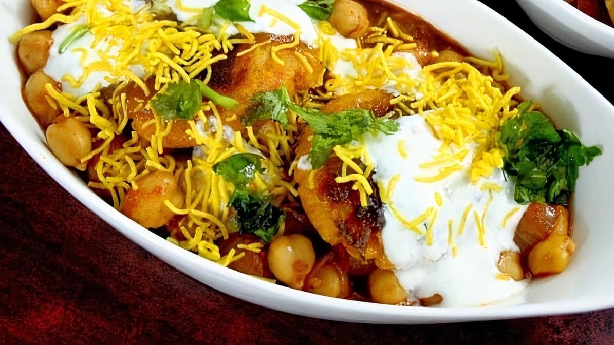 Aloo Tikki Chat