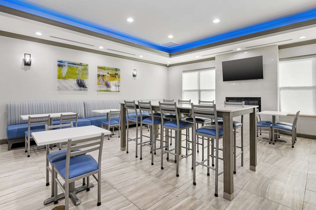 Best Western Plus First Coast Inn & Suites Image