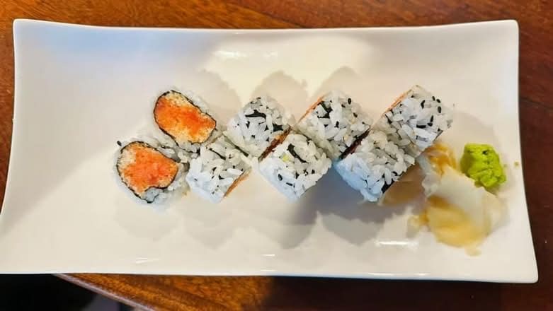 Spicy Salmon Roll