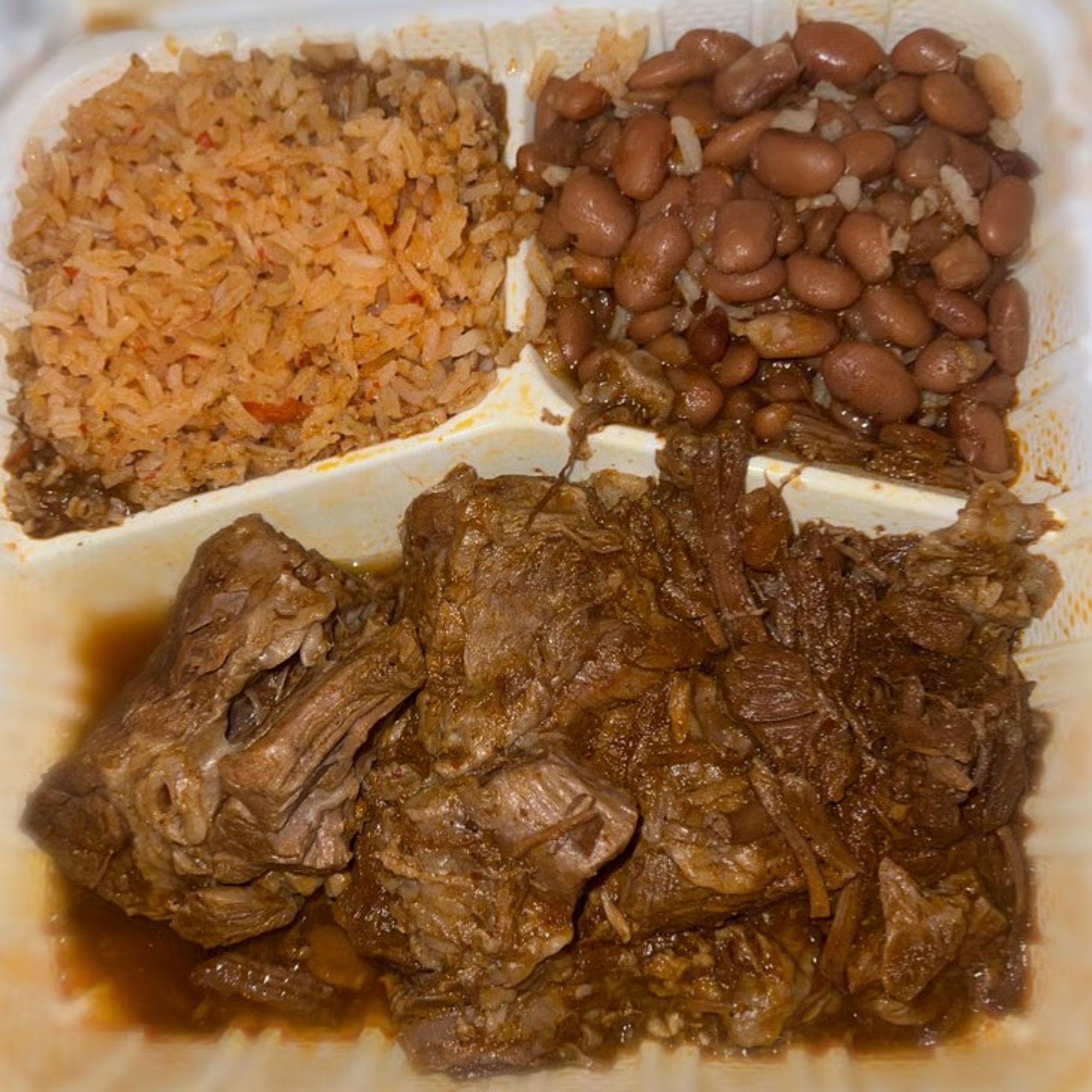 Birria De Res En Plato
