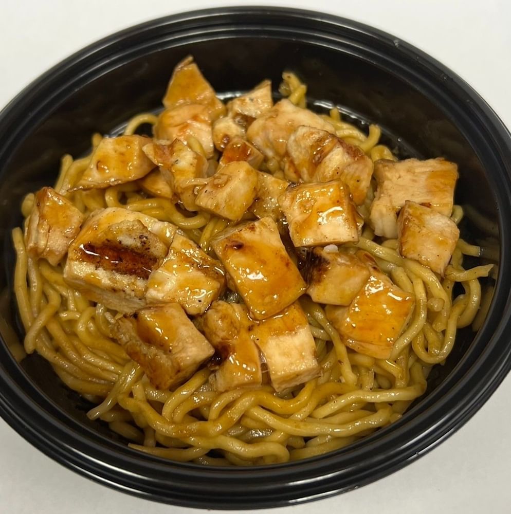 Kids Teriyaki Noodles with Chicken & 1 Mix-In