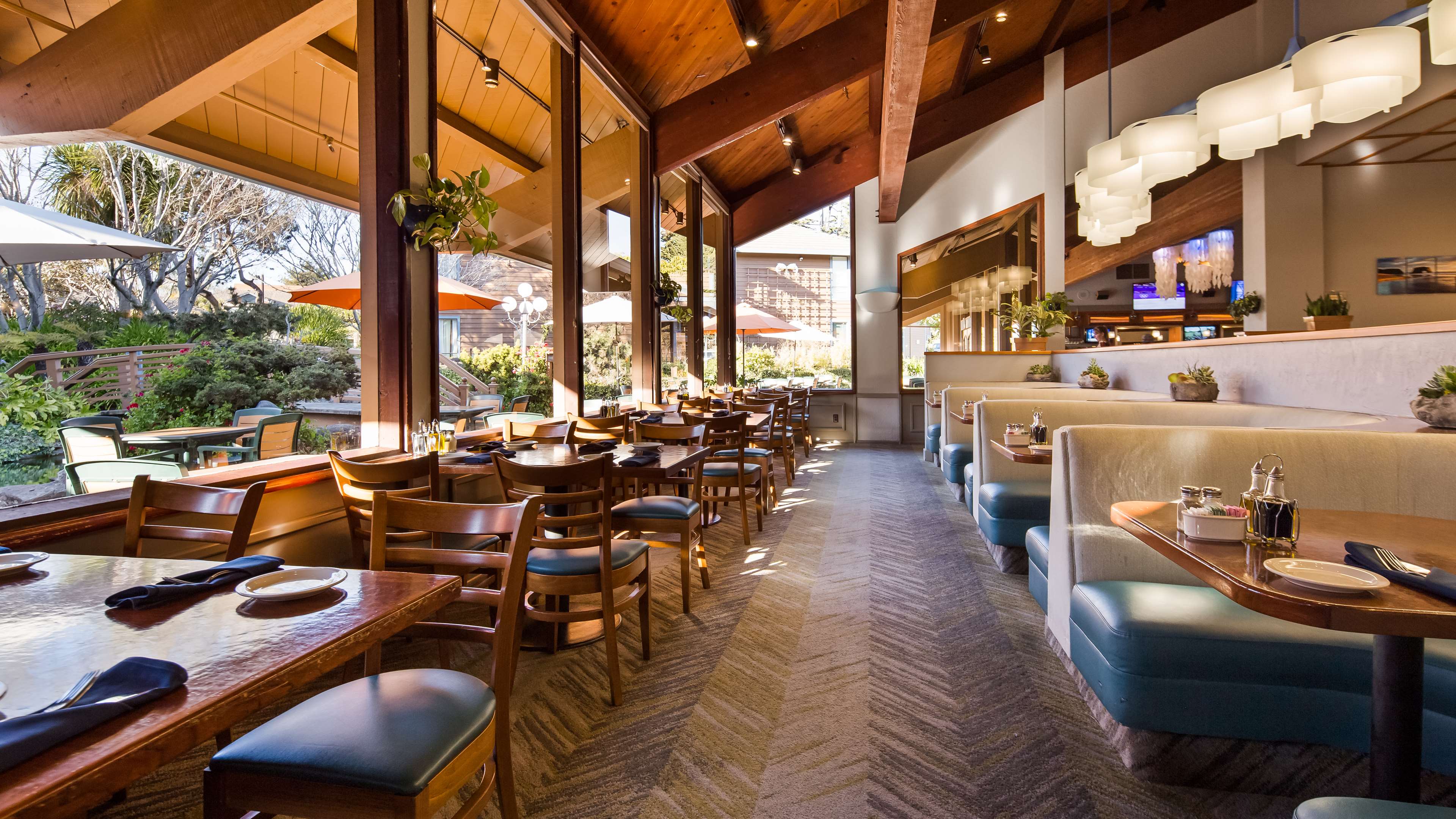 Best Western Seacliff Inn Photo