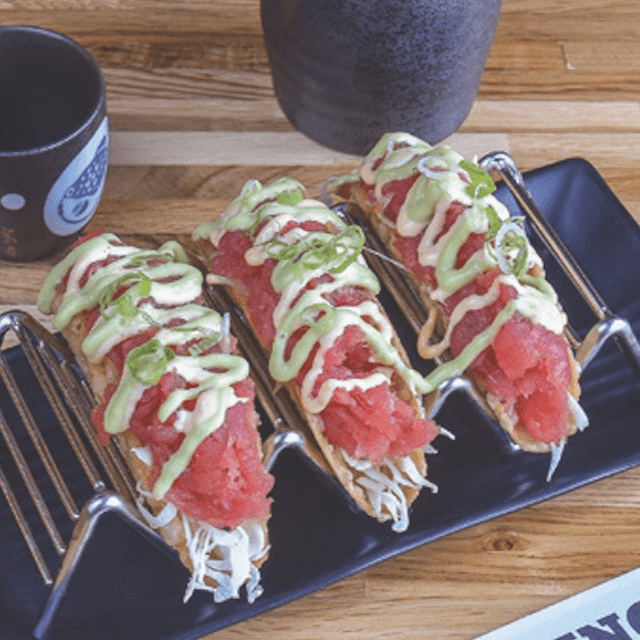 A15. Spicy tuna taco