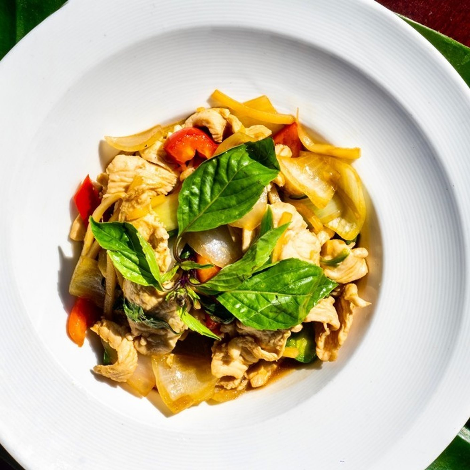 L Basil Sauce