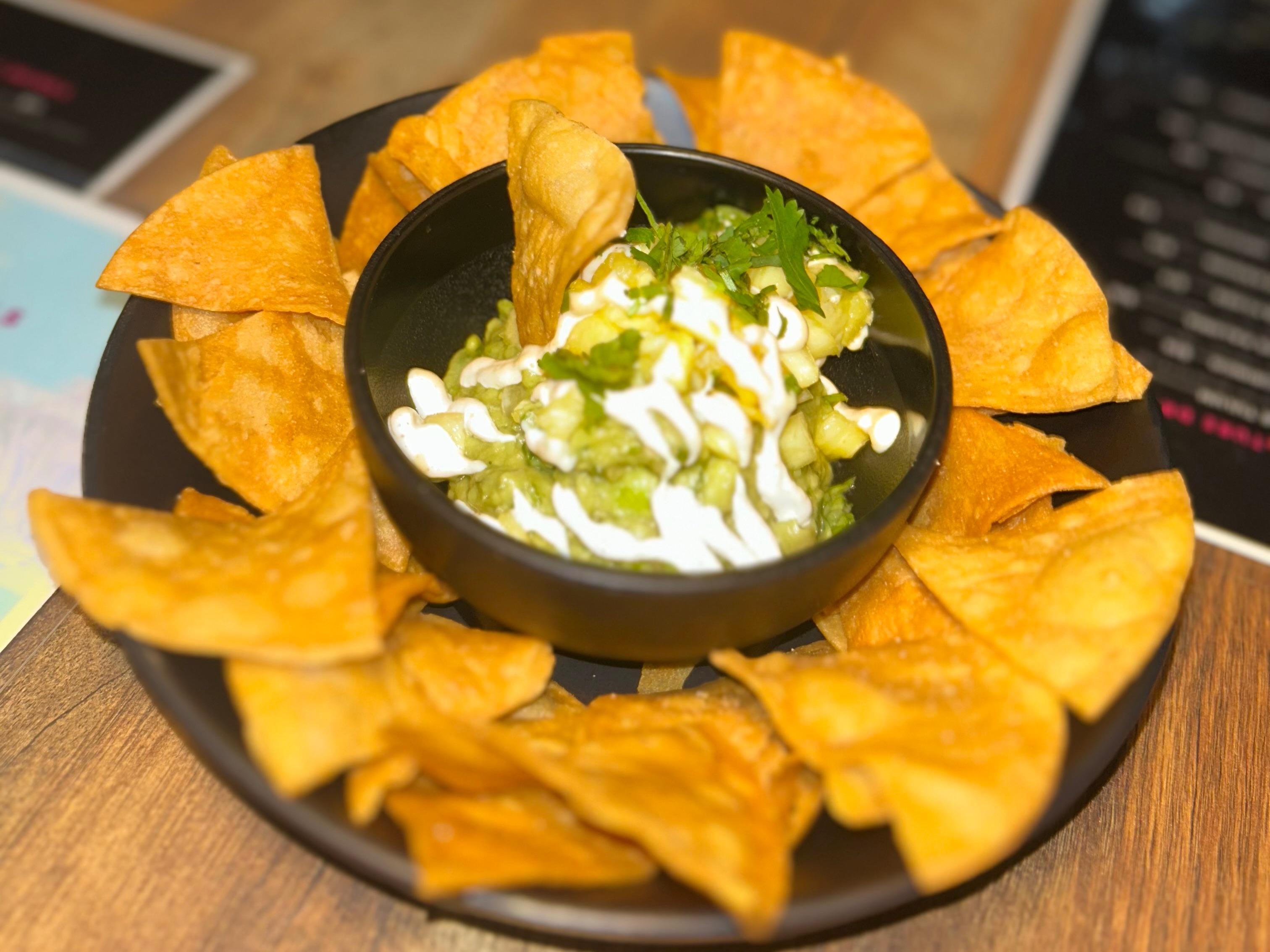 Chips & Guacomole