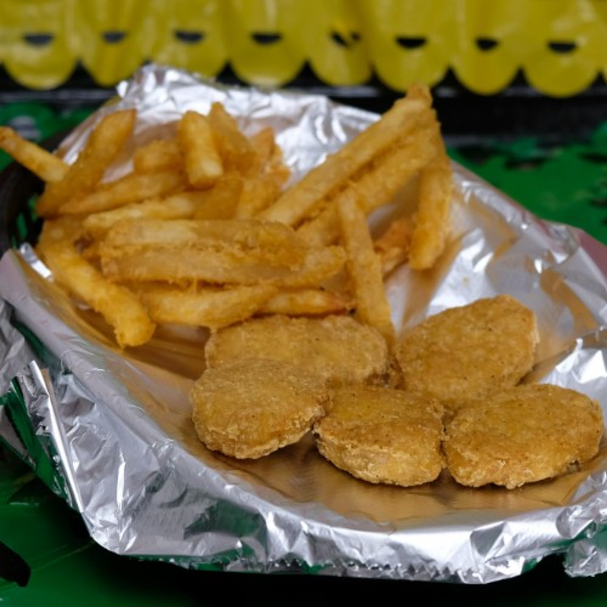 Chicken Nuggets & Fries