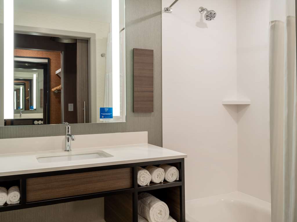 Hilton Garden Inn Jeffersonville Louisville North Image