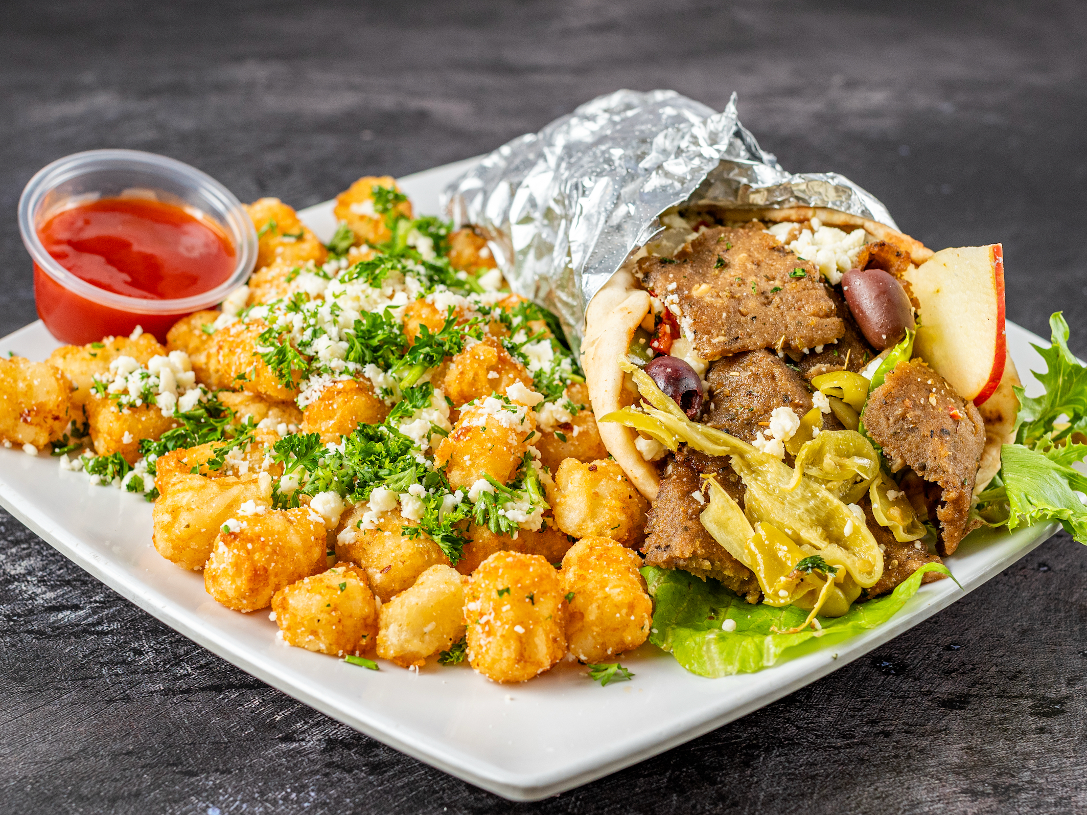 Gyro & Tater Tots Combo