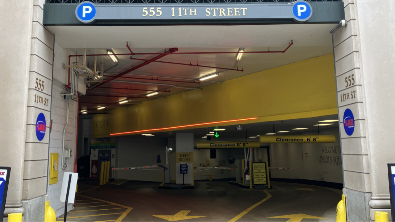 LAZ Parking - Lincoln Square