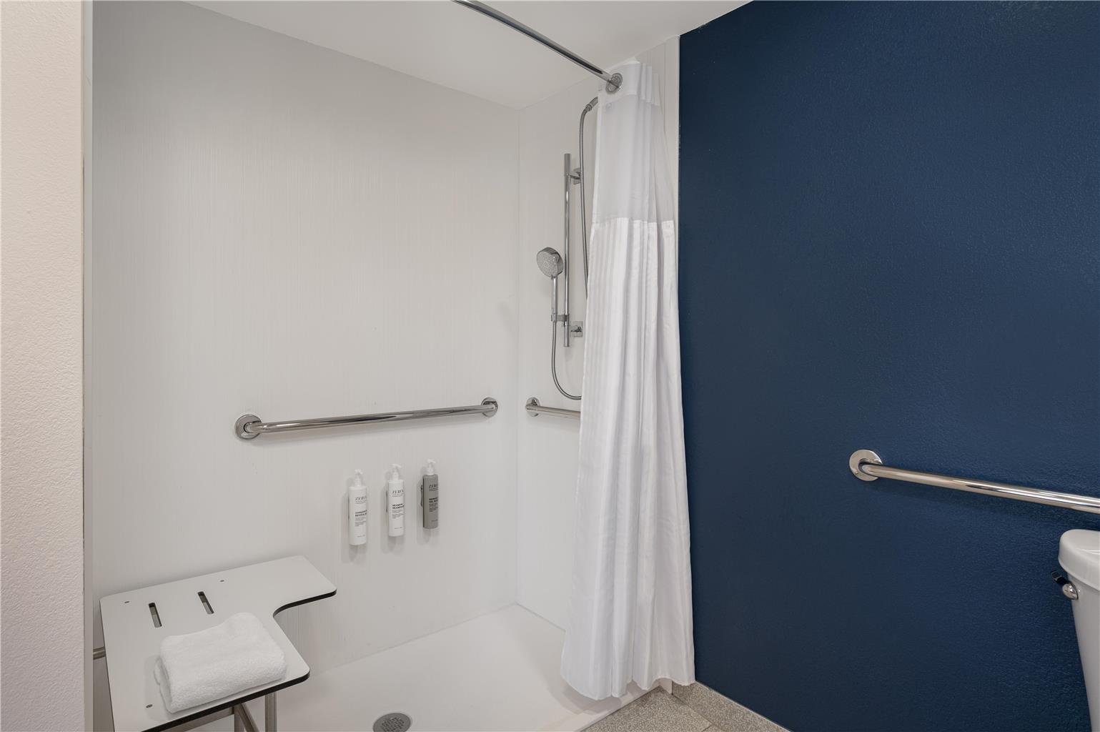 Spark by Hilton Wilmington Image