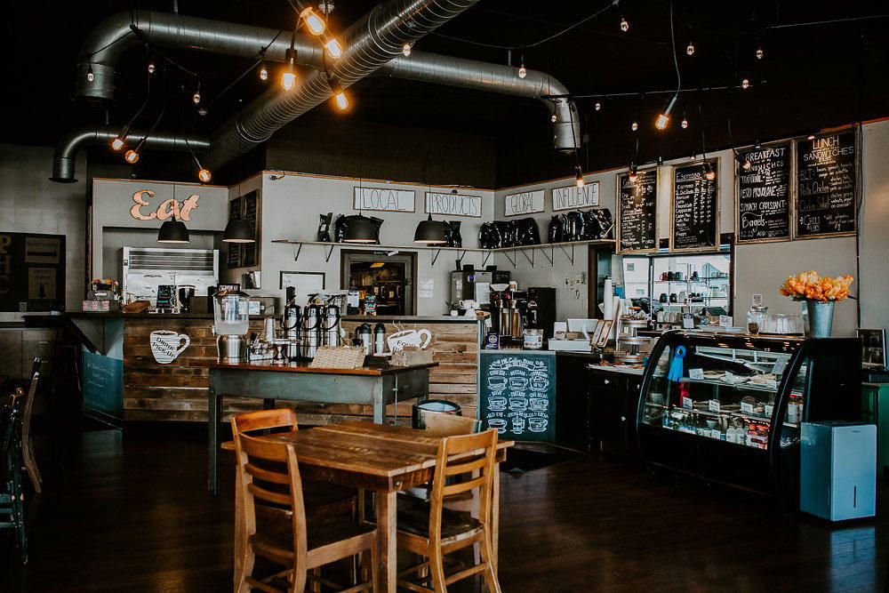 The Pourhouse Cafe Logo