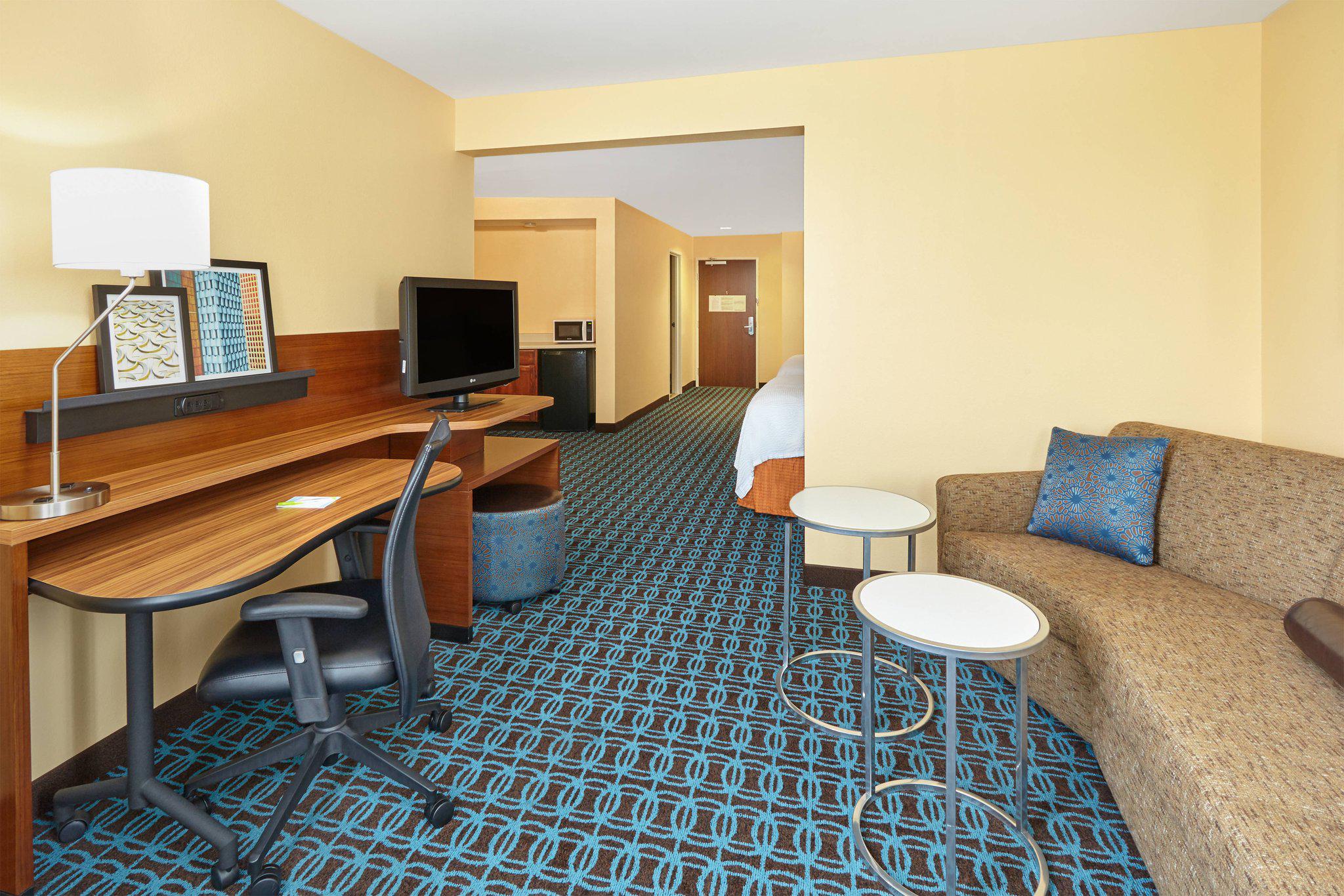 Fairfield Inn & Suites by Marriott Chicago Lombard Photo