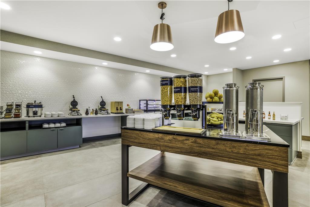 Hampton Inn Aurora Medical Center Denver Image