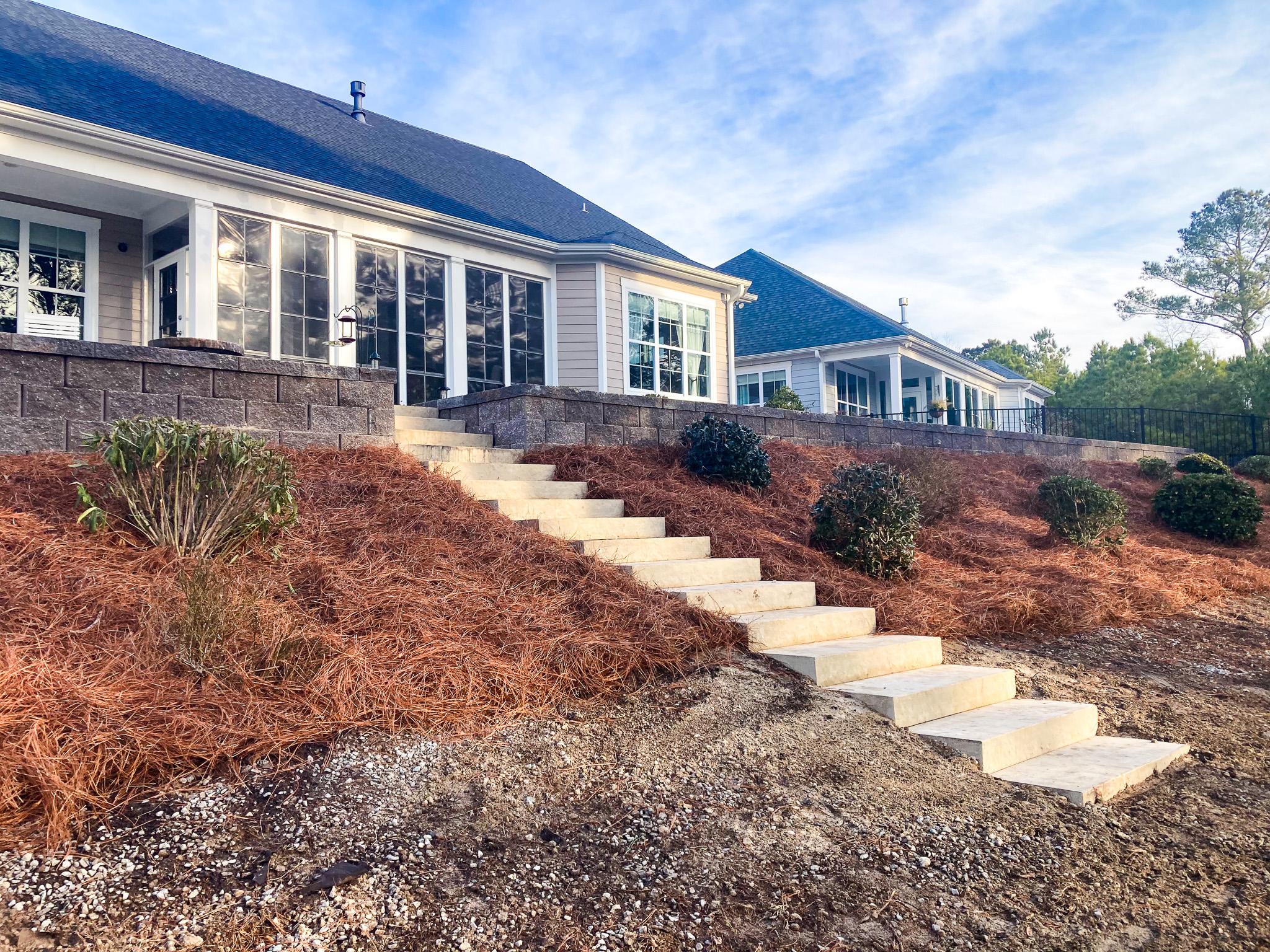 Edge Outdoor Living Logo