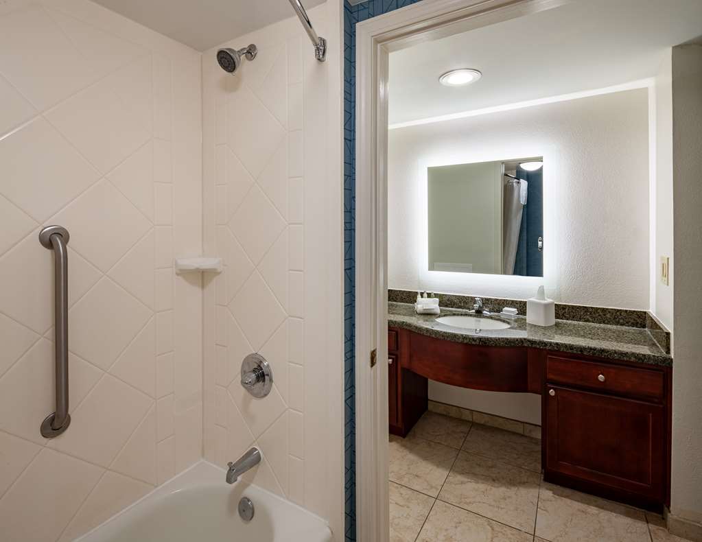 Homewood Suites by Hilton Gainesville Image