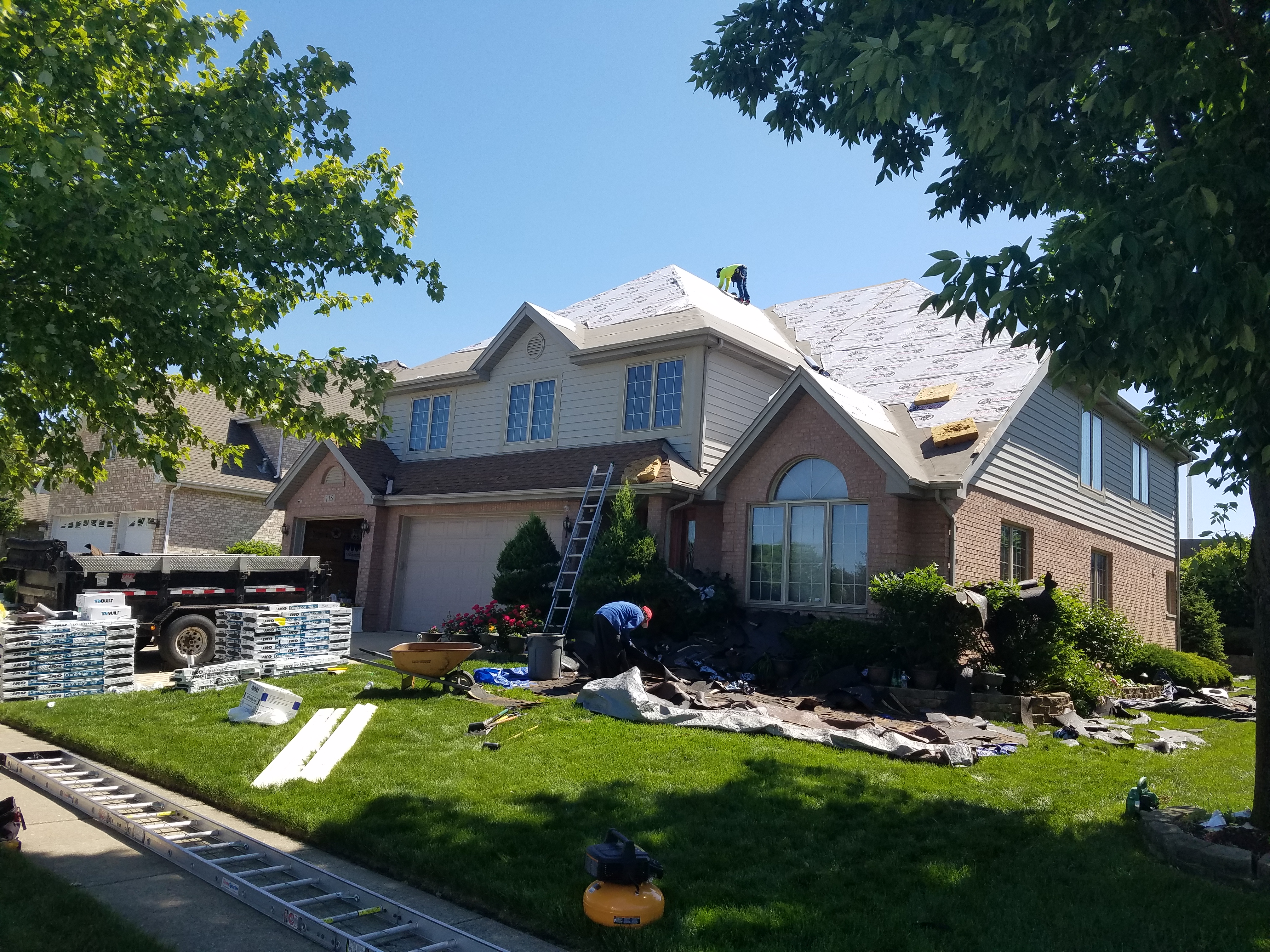 Great Lakes Roofing and Siding Photo