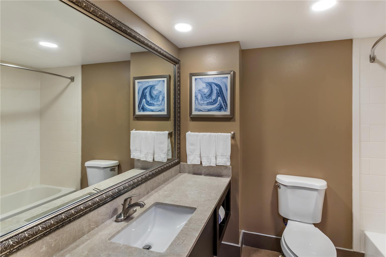 Best Western Plus Madison Image