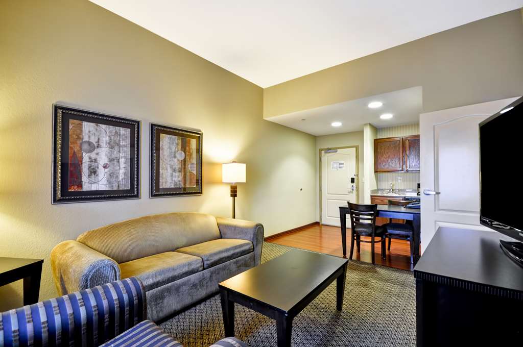 Homewood Suites by Hilton Tulsa-South Image