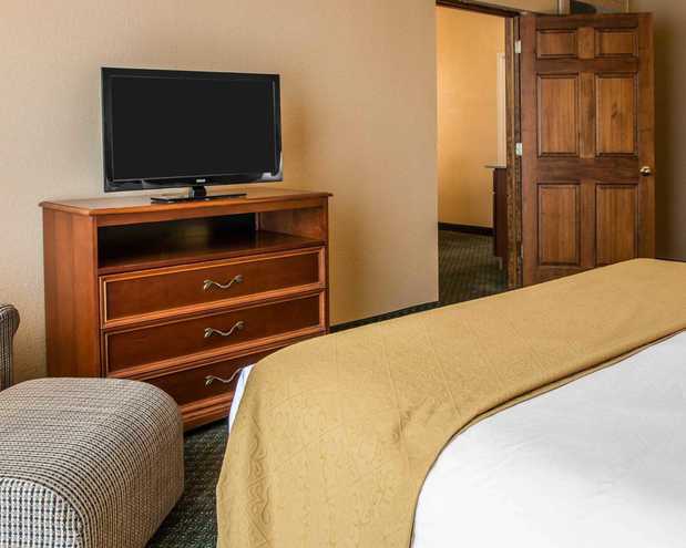 Images Quality Inn