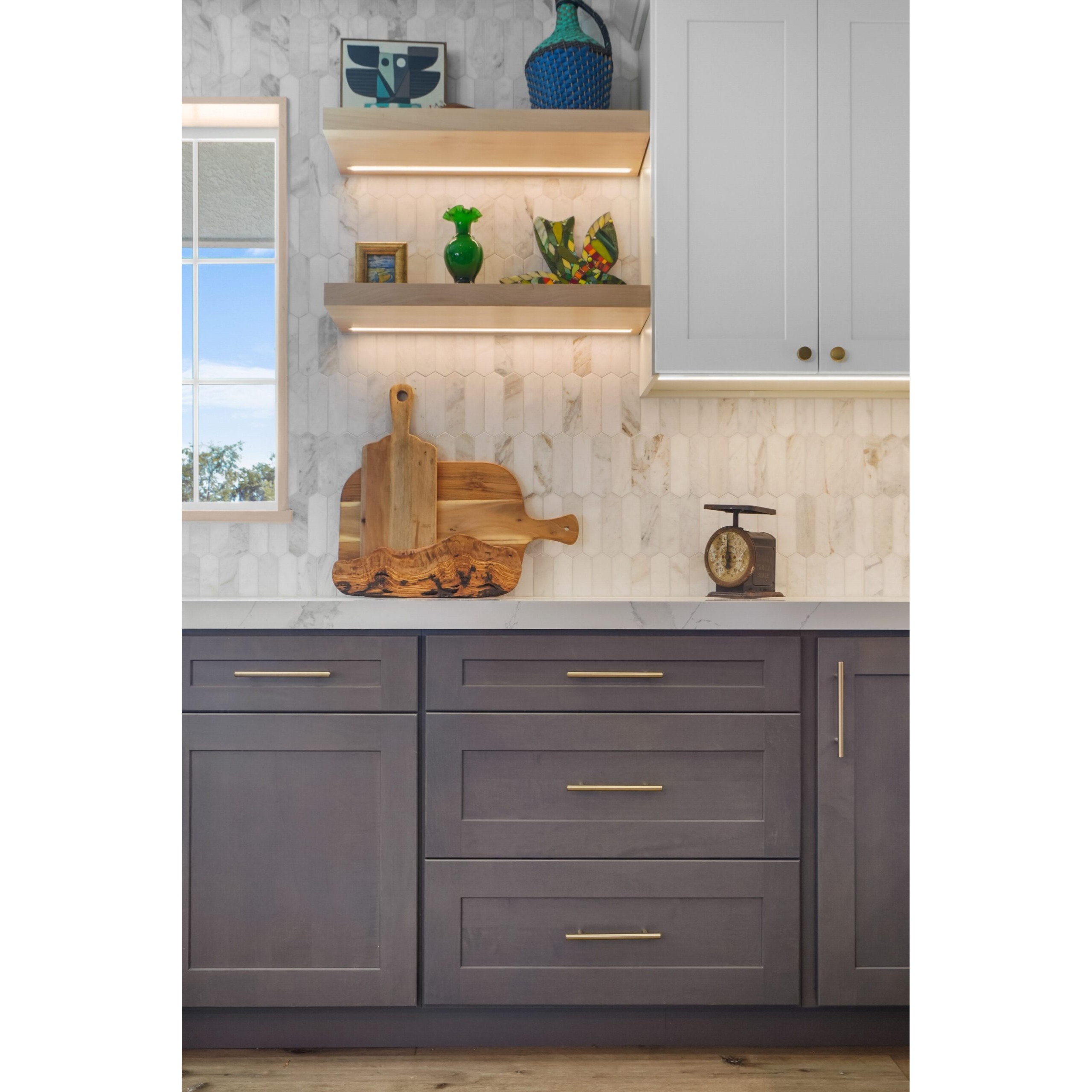 BLuu Construction Image