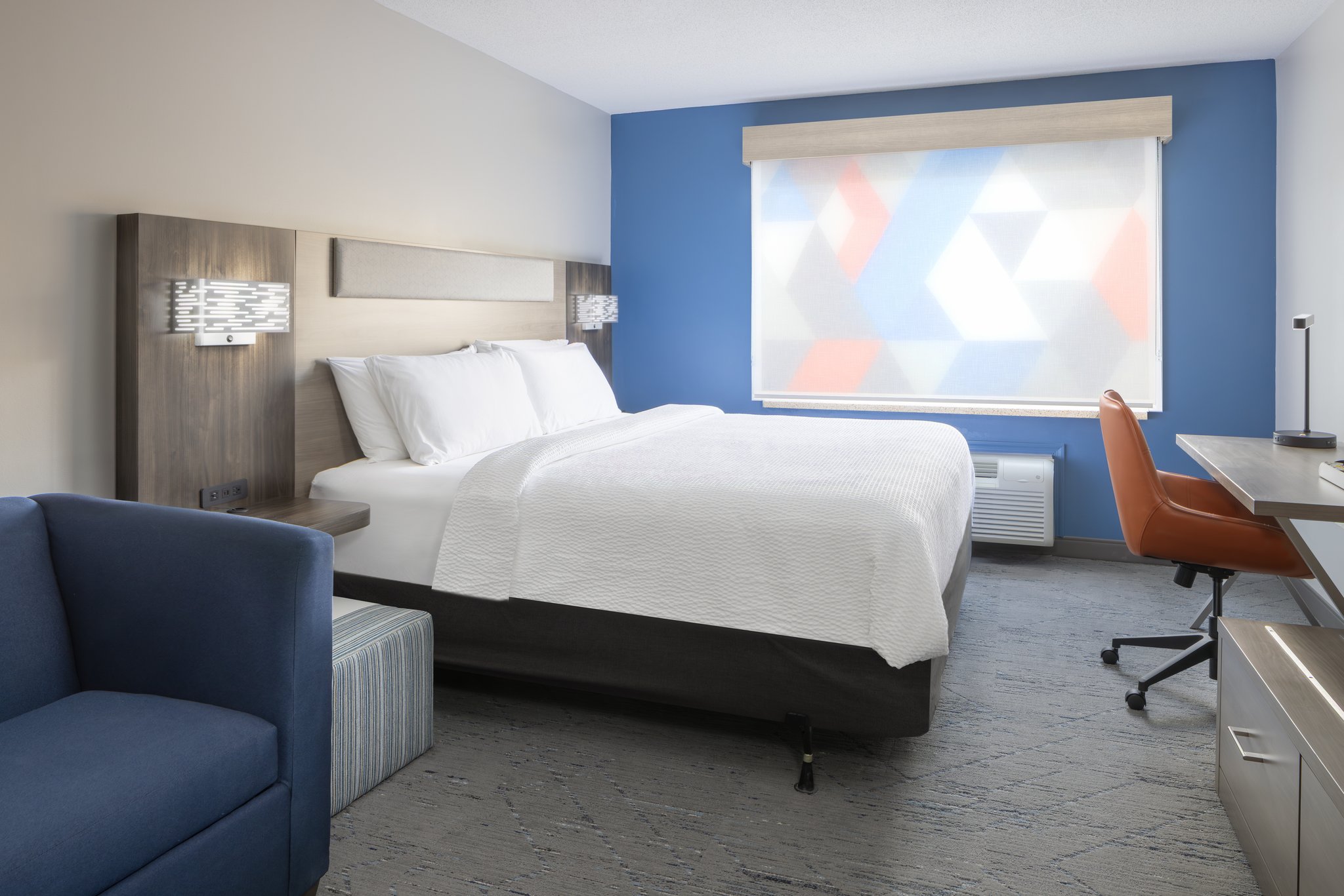 Holiday Inn Express Ludlow - Chicopee Area by IHG Image