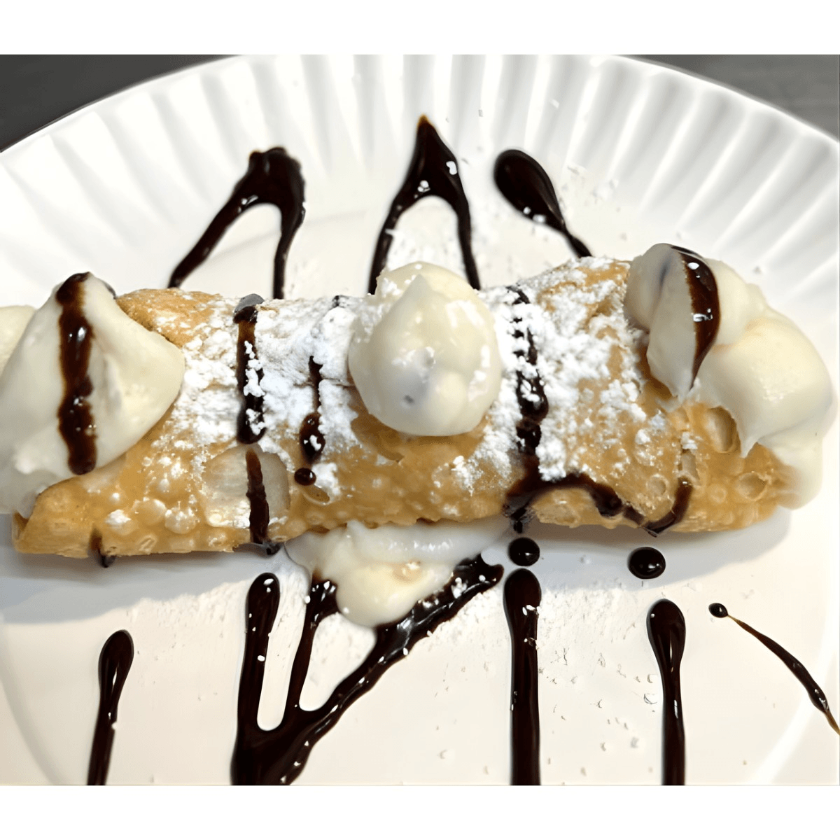 Cannoli Dessert