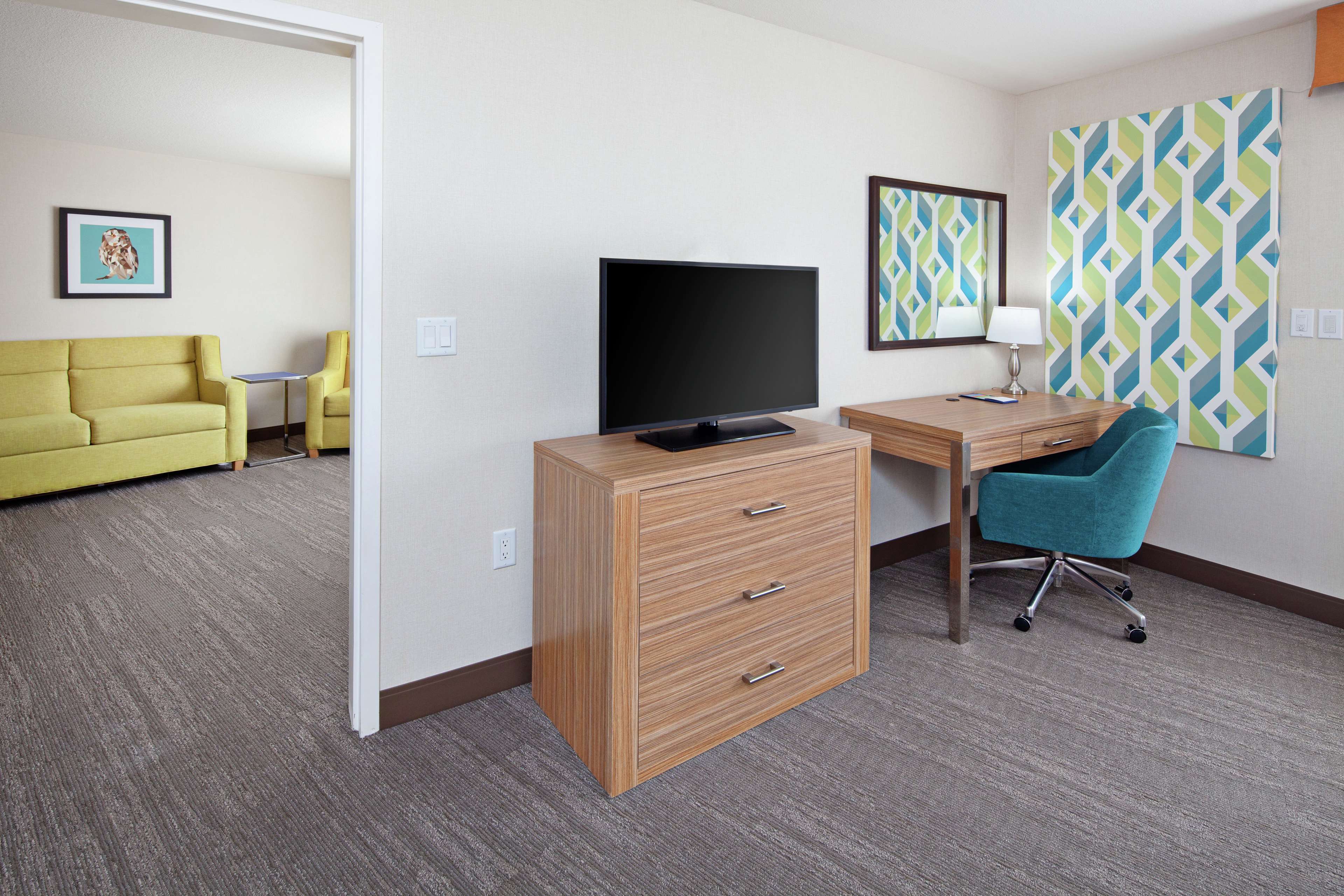 Hampton Inn & Suites Chino Hills Photo