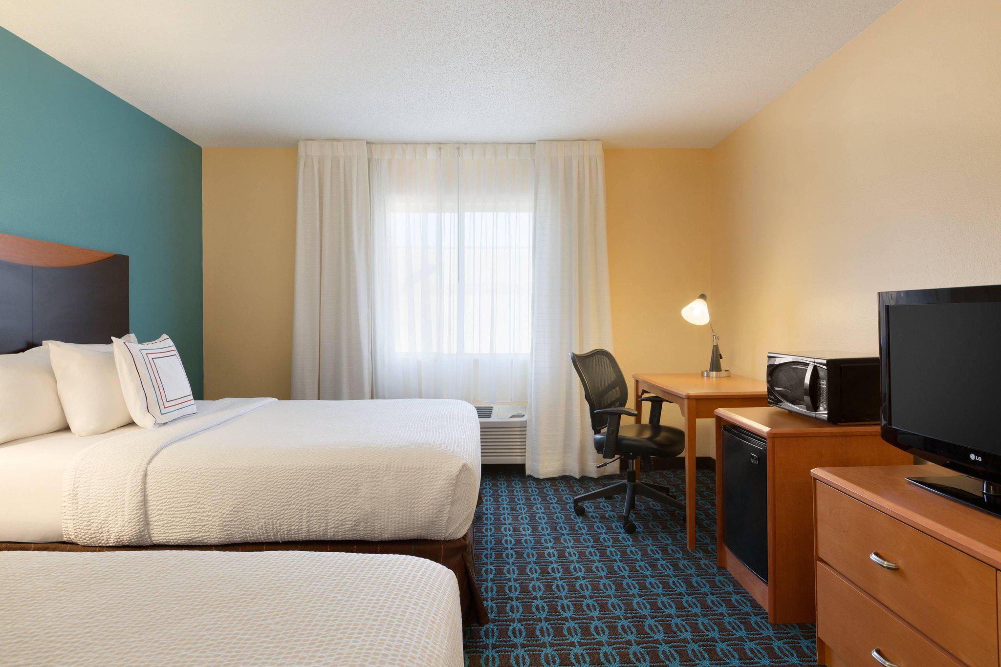 Fairfield Inn & Suites by Marriott Bismarck North Photo