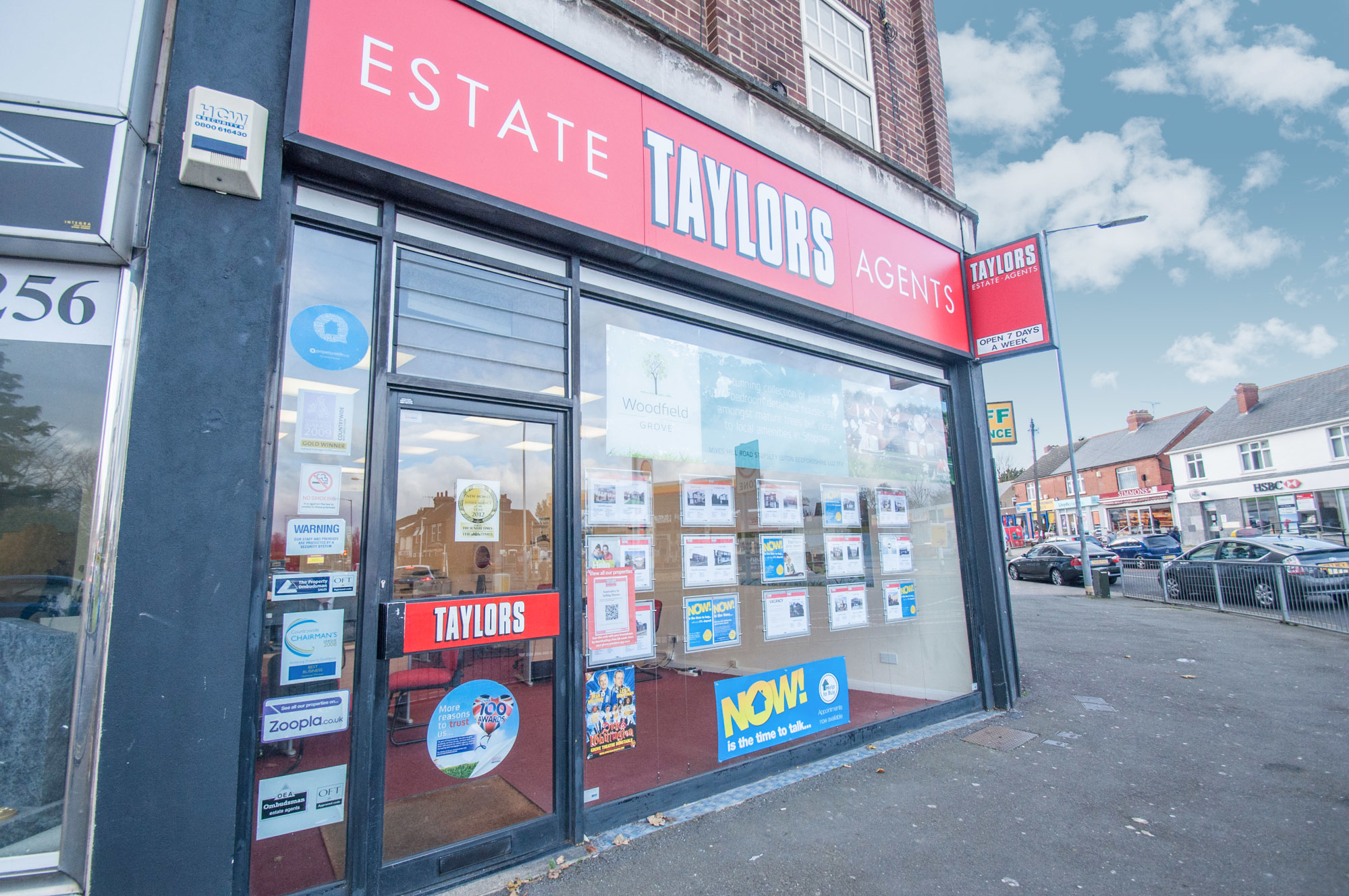 Taylors Estate Agents in Luton LU2 7UG