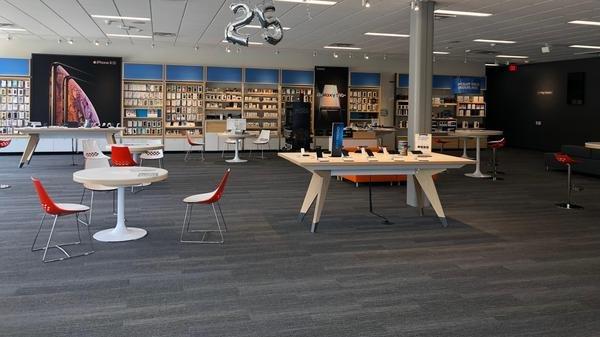 AT&T Store Photo