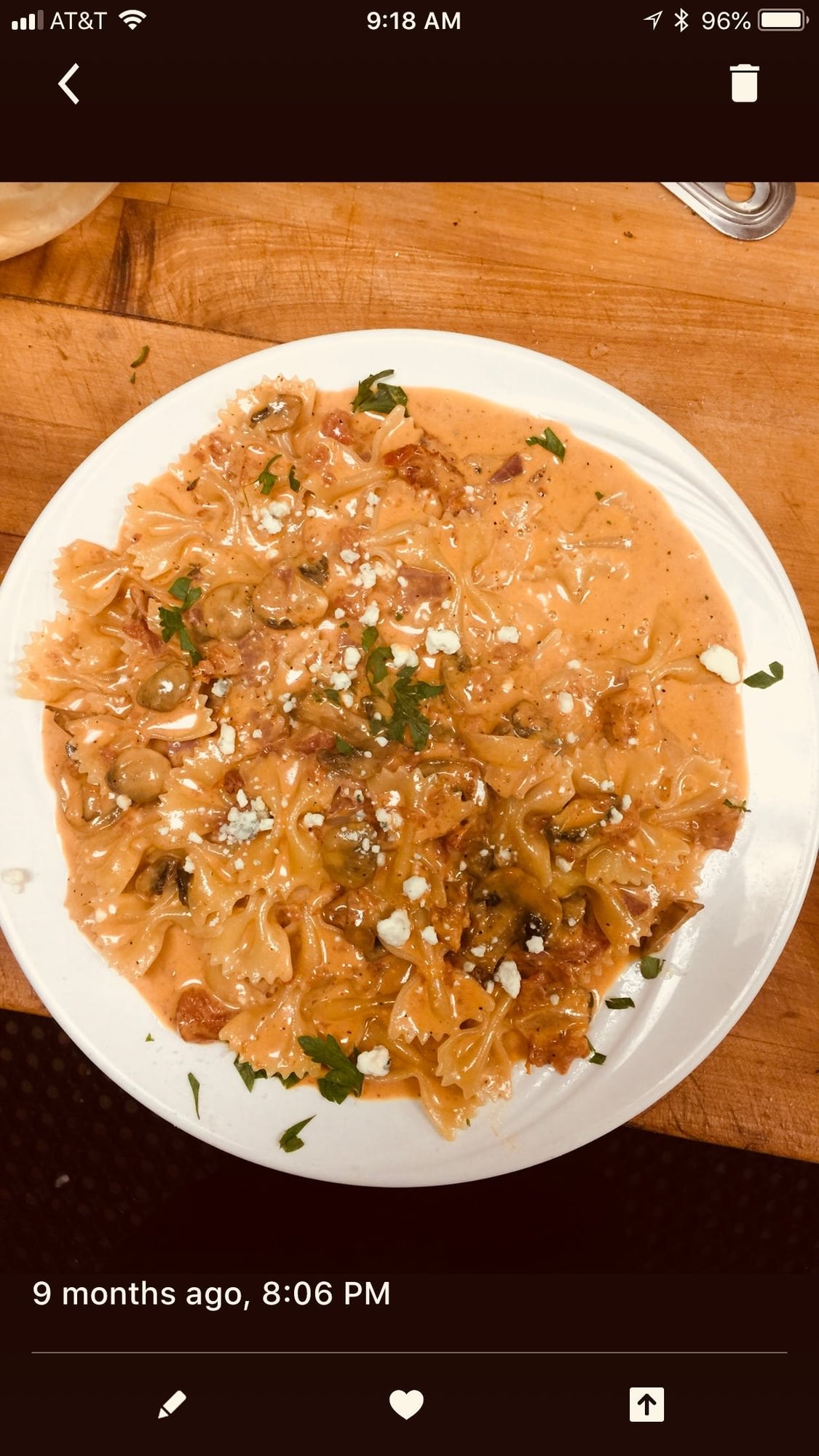 Bowtie Gorgonzola (Pasta)