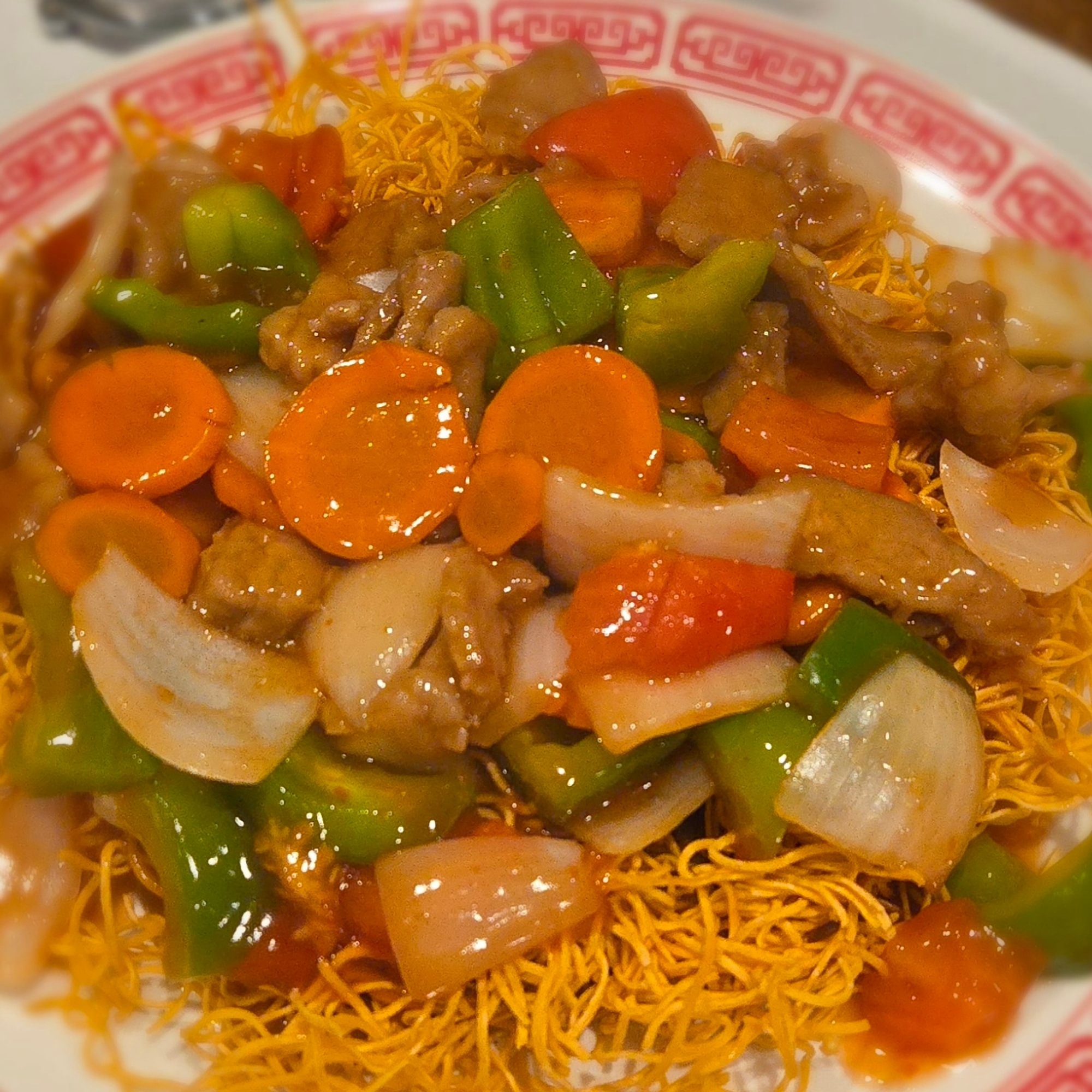 Tomato Beef Pan-fried Noodle 番茄牛肉煎麵