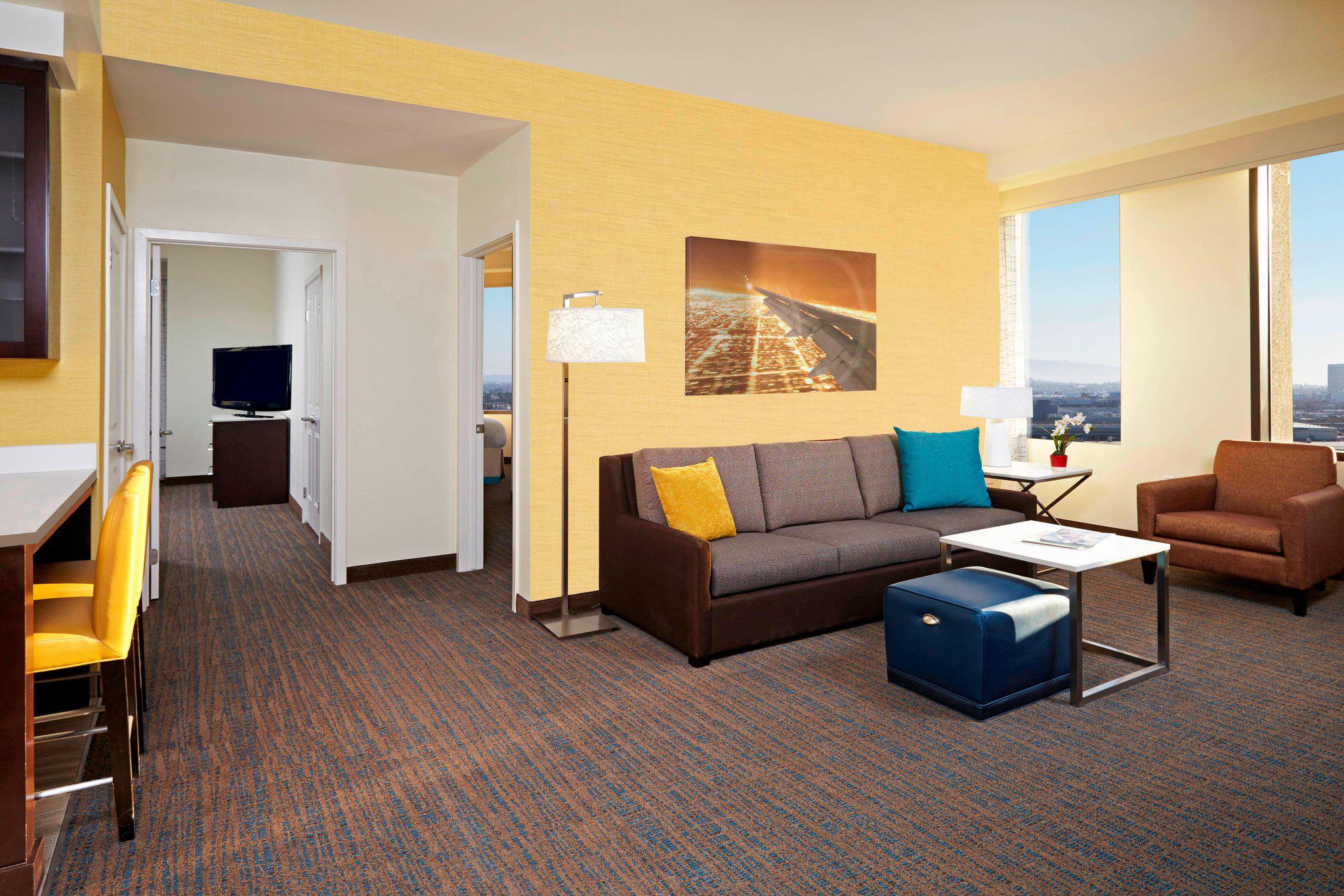 Residence Inn by Marriott Los Angeles LAX/Century Boulevard Photo