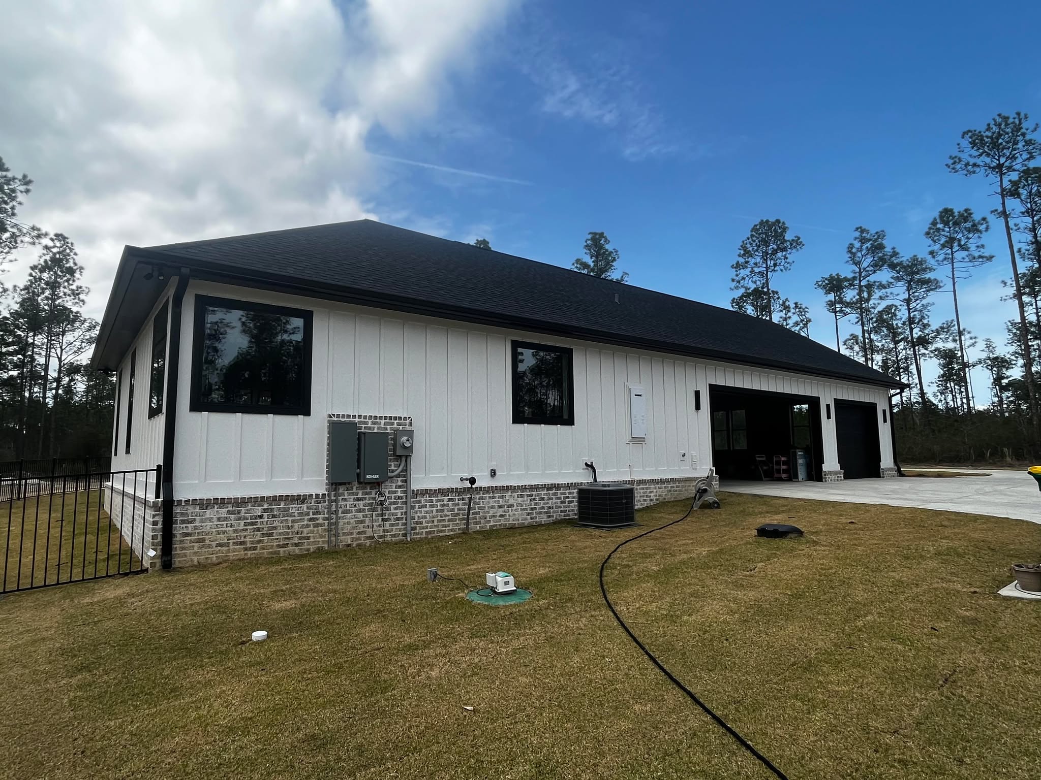 Southern Gutters LLC Image