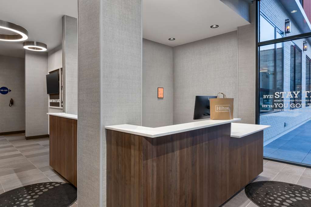 Tru by Hilton Brooklyn Image