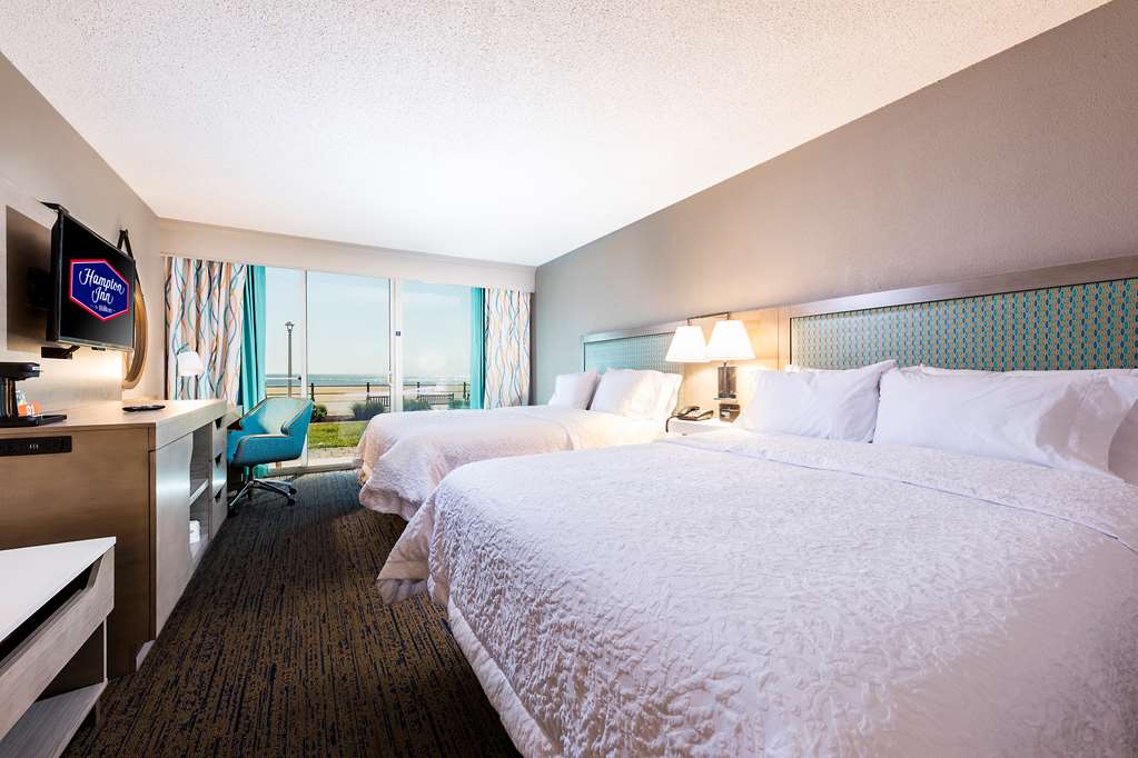 Hampton Inn Virginia Beach-Oceanfront North Image