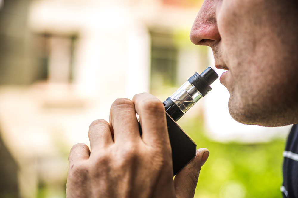 E-CIGARETTES AND VAPING