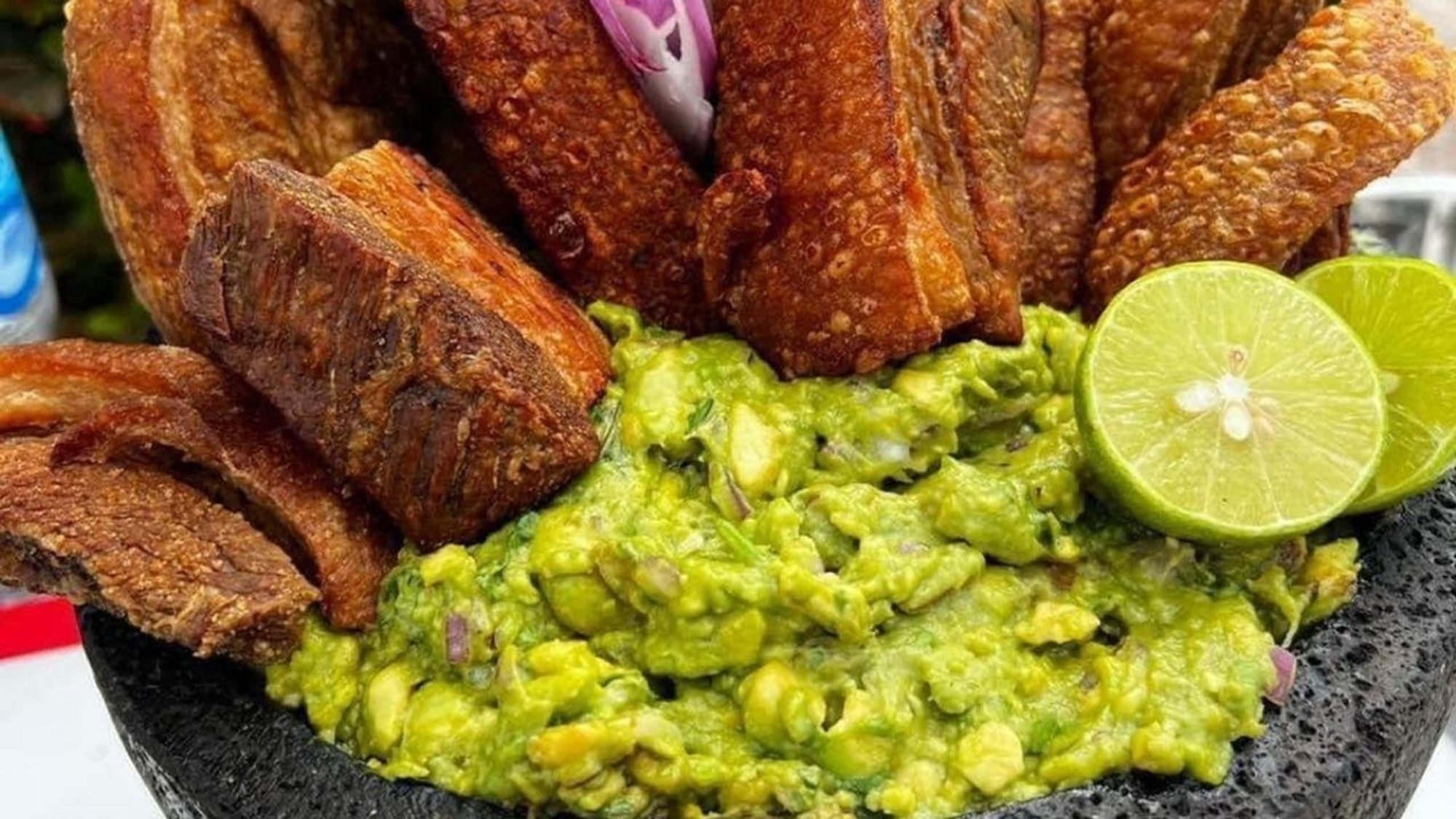 Guacamole Chicharrón