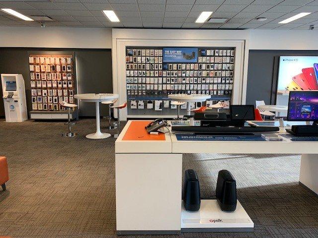 AT&T Store Photo