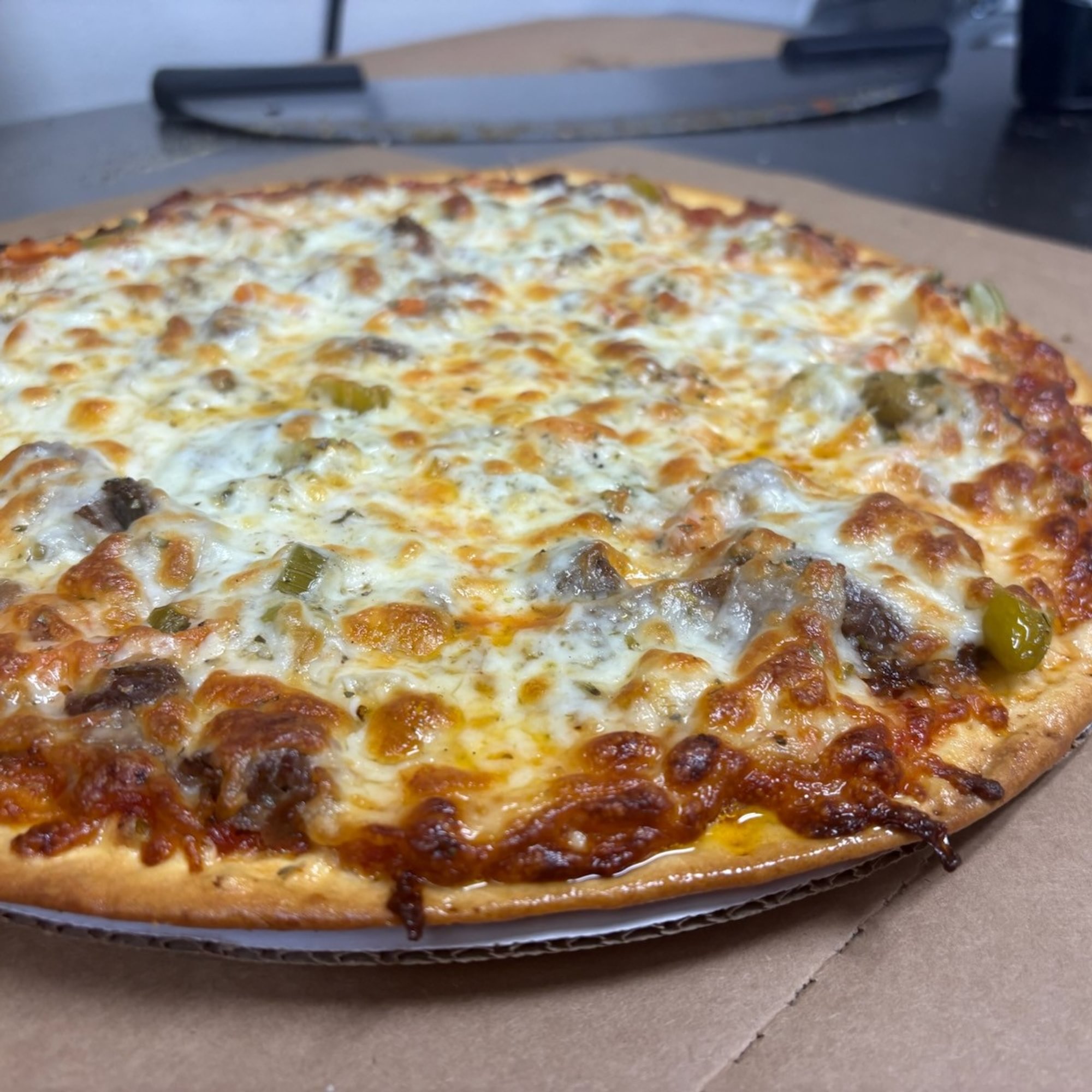 10" Italian Beef & Giardiniera Pizza