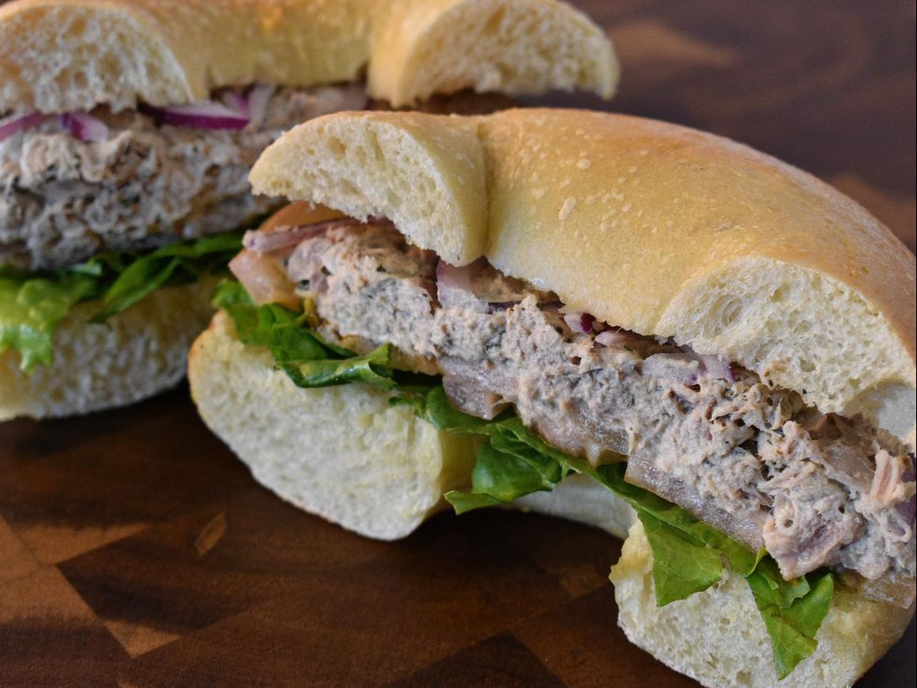 TUNA SANDWICH