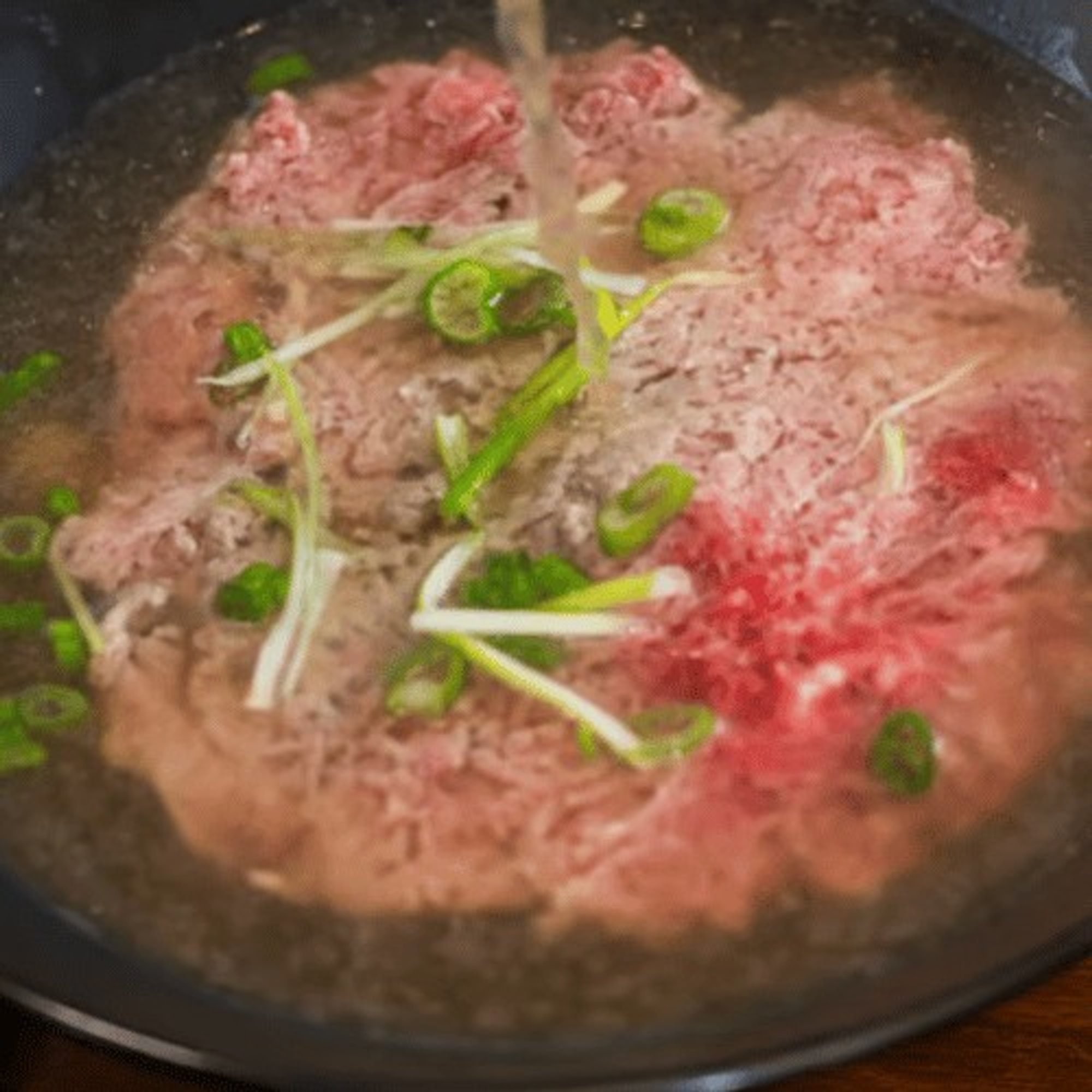 Phở Tái - Gầu