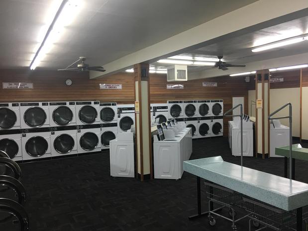Images Maytag Laundry Center