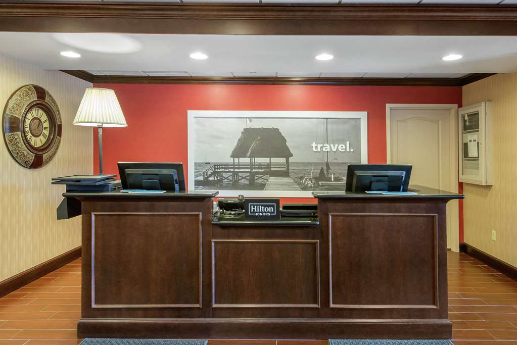 Hampton Inn Meadville Image